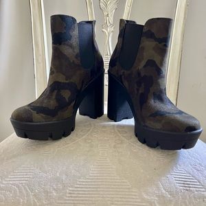 Never Worn Fatigue Print Chelsea Ankle Boots Heel 4”, Front 1 1/2”